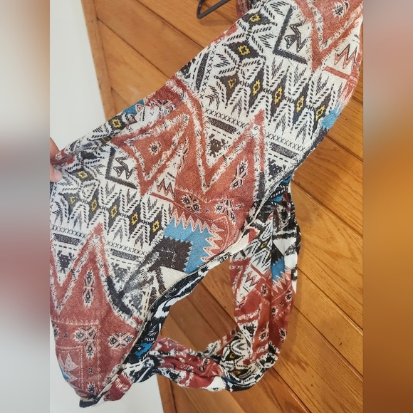 Belle Du Jour Geometric Multicolored Patterned Infinity Scarf - Picture 3 of 5